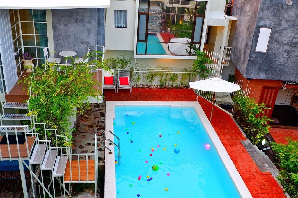 Hy Resort Chonburi Exterior foto