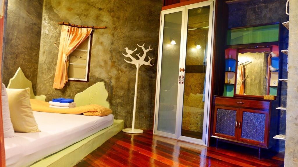 Hy Resort Chonburi Zimmer foto
