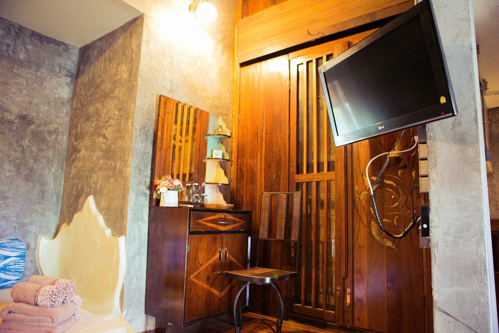 Hy Resort Chonburi Exterior foto